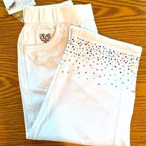 Quacker Factory Dream Jeans Capri - White w/Colorful Bling Embellishments NWT